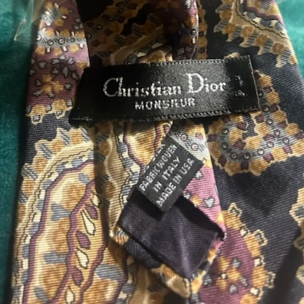 NWT Christian Dior Monsieur All Italian Silk Paisley  Tie Made in the USA